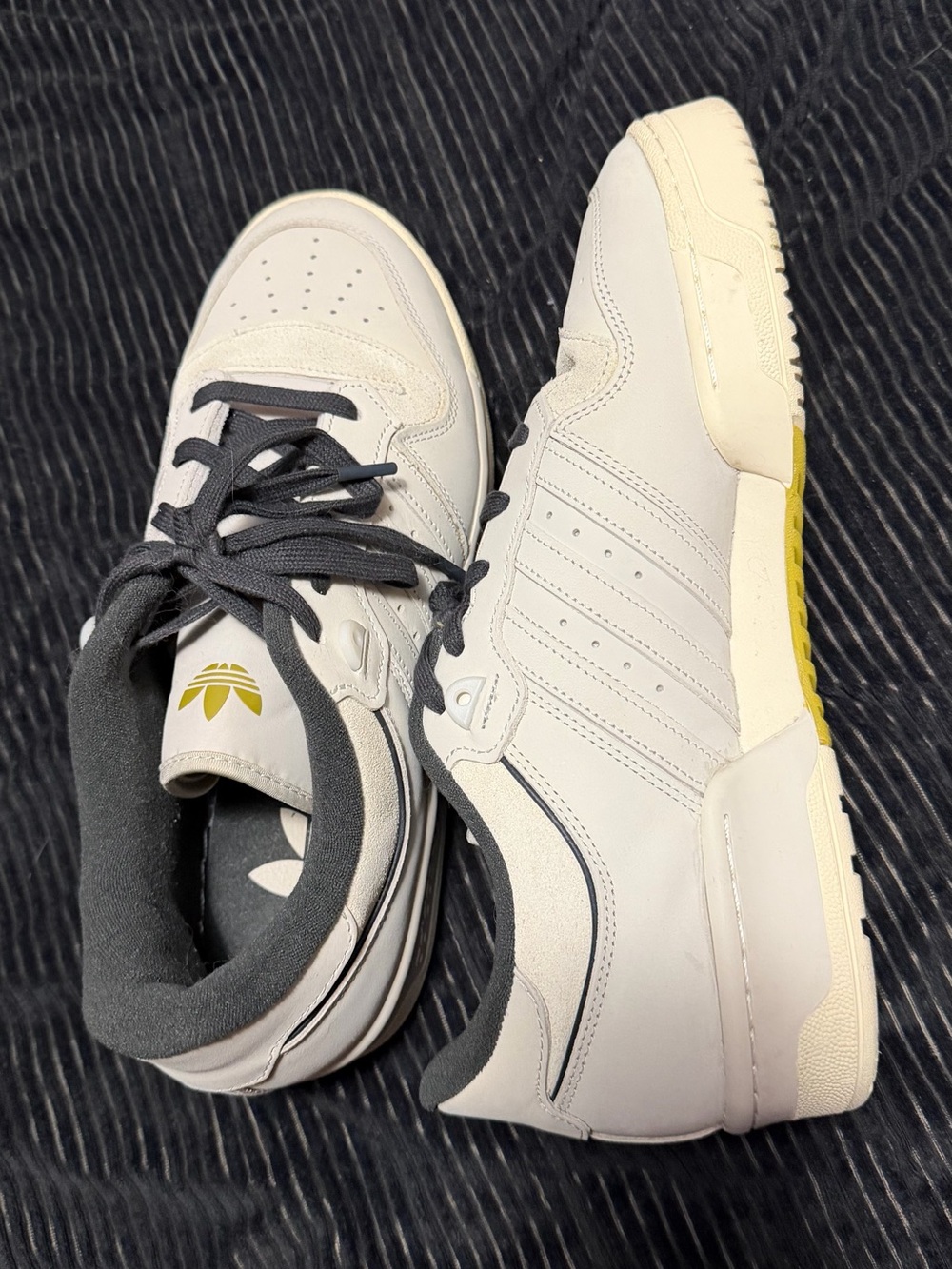 Gently Used Mens Adidas shoes - Neutral White/Gray